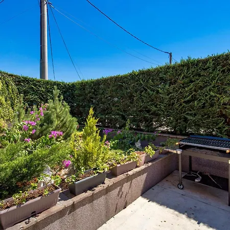 3 Bedroom Awesome In Fiume